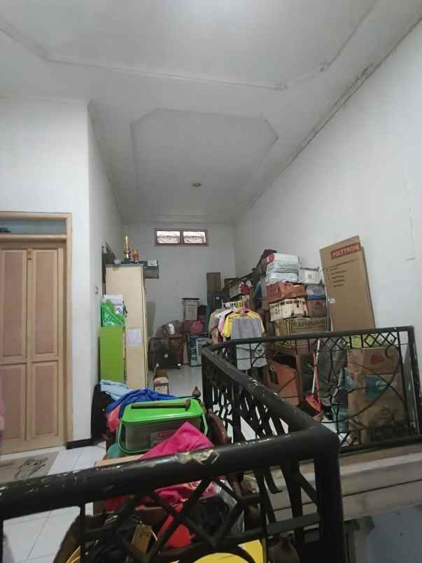 dijual apartemen sutorejo