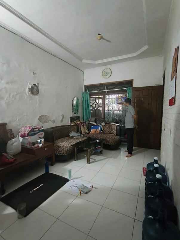 dijual apartemen sutorejo