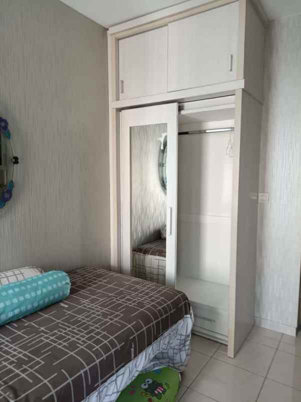 dijual apartemen the springlake tower