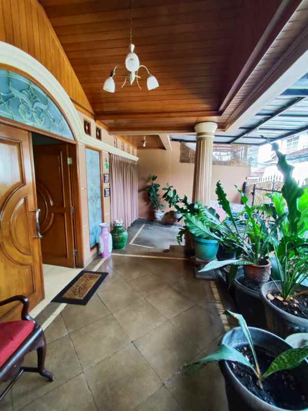 dijual cepat rumah bagus luas di jatiwaringin bekasi