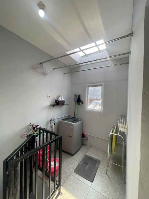dijual cepat rumah dalam cluster dekat lippo cikarang