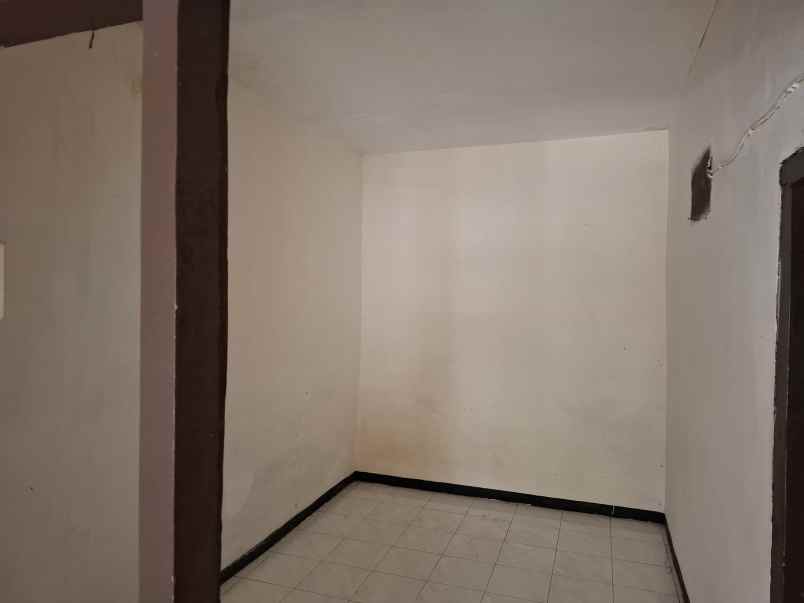 dijual disewakan rumah di bukit permai jember