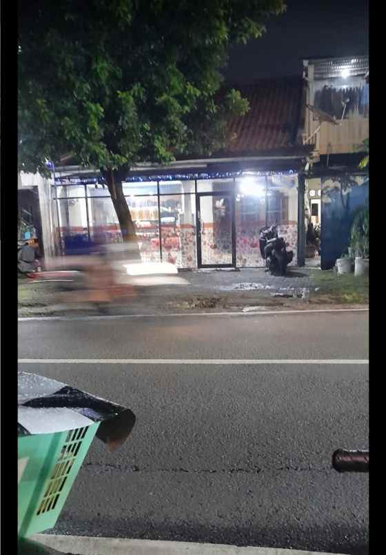 dijual disewakan workshop rumah strategis di jagakarsa