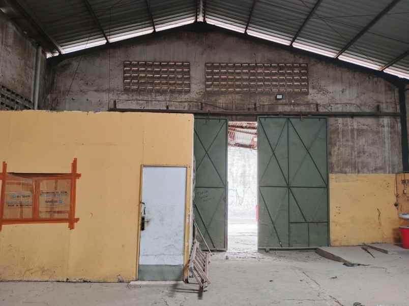 dijual gudang kertajaya lokasi strategis komersial