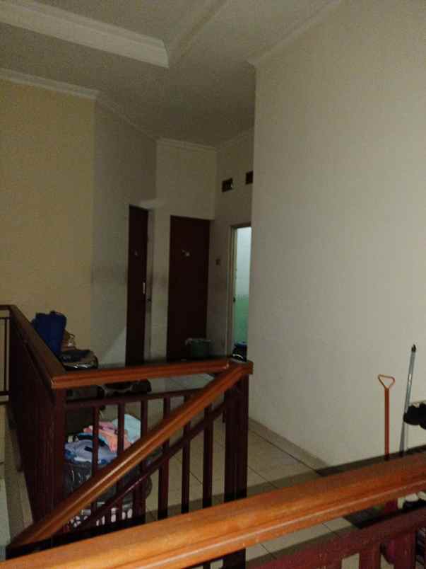 dijual kost harapan indah