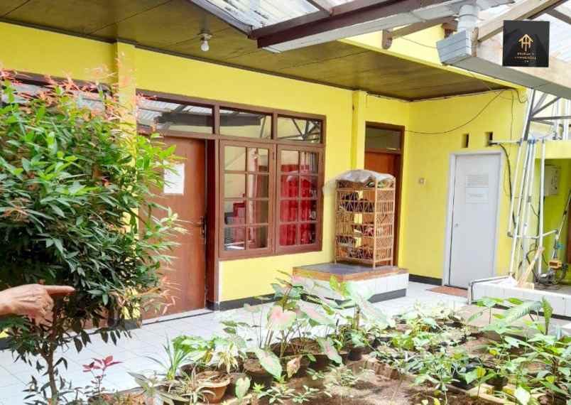 dijual kost jl babakan jeruk setrasari