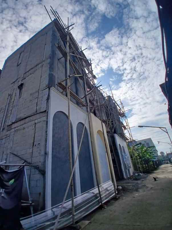 dijual kost ui kukusan beji