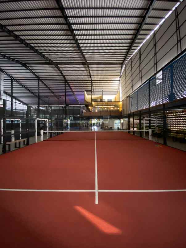 dijual lapangan padel aktif dekat summarecon bekasi