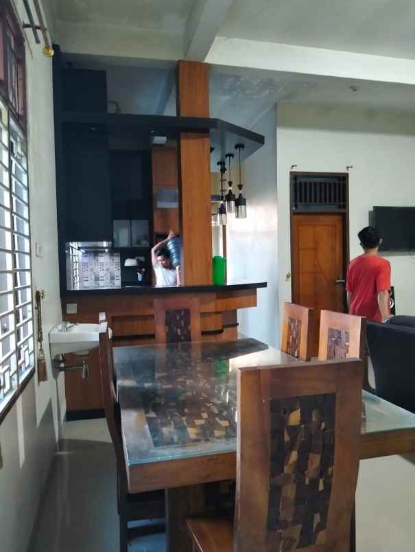 dijual ruko 2 pintu 2 5 lantai jl muhajirin arengka
