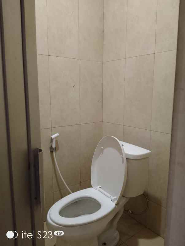 dijual ruko gudang kantor baktijaya sukmajaya depok