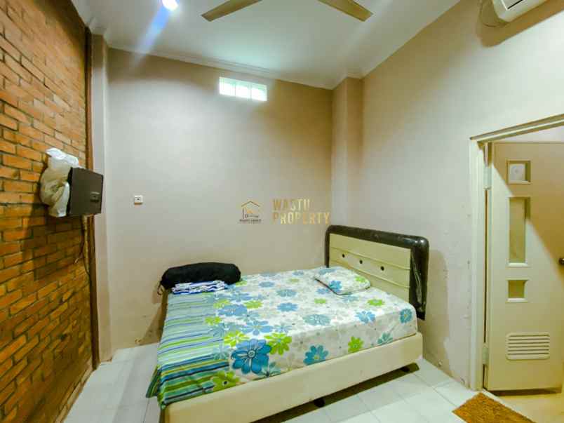 dijual ruko gudang kantor condongcatur kec depok kab