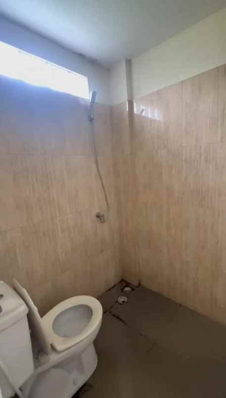 dijual ruko gudang kantor dian istana