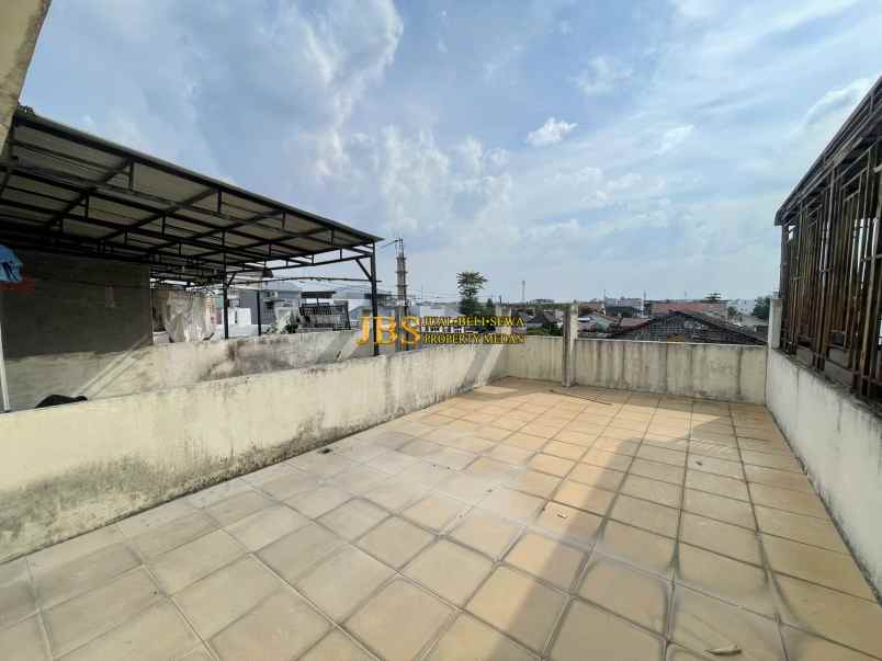 dijual ruko gudang kantor jalan cemara gg seri