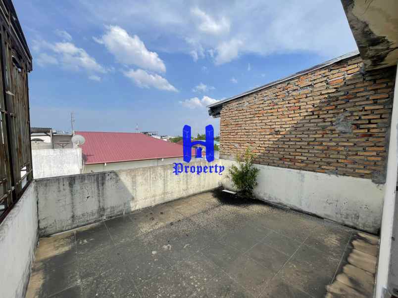 dijual ruko gudang kantor jalan cemara gg seri