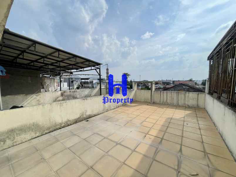 dijual ruko gudang kantor jalan cemara gg seri