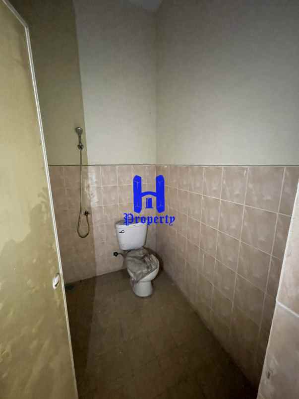 dijual ruko gudang kantor jalan cemara gg seri