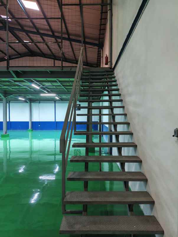 dijual ruko gudang kantor jalan lingkar timur