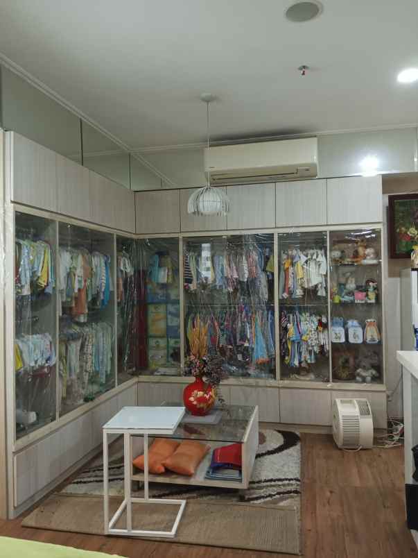 dijual ruko gudang kantor jalan trembesi kemayoran