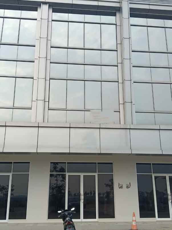 dijual ruko gudang kantor jl otista pik 2