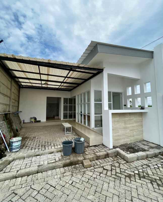 dijual ruko gudang kantor medureso kec dawar