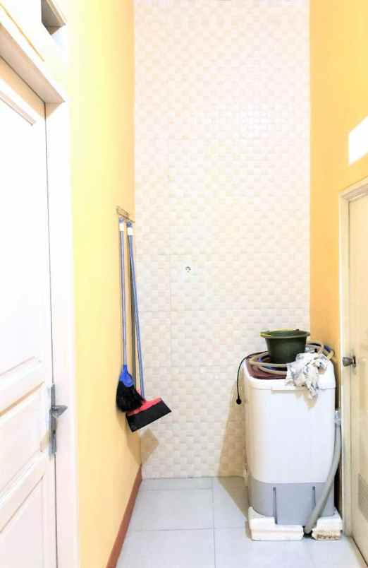 dijual ruko gudang kantor pondok ungu permai