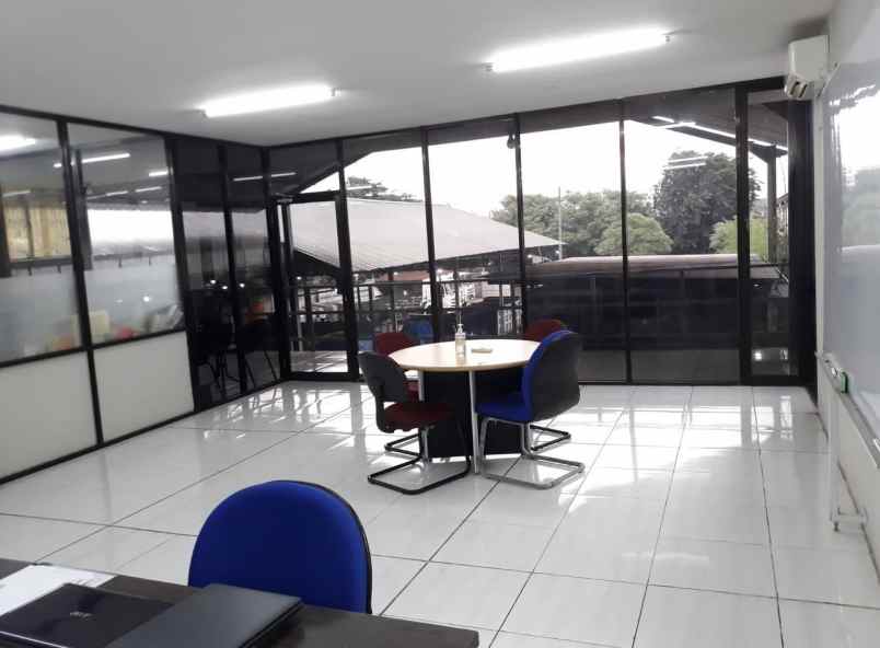 dijual ruko gudang kantor safe n lock rangkah kidul