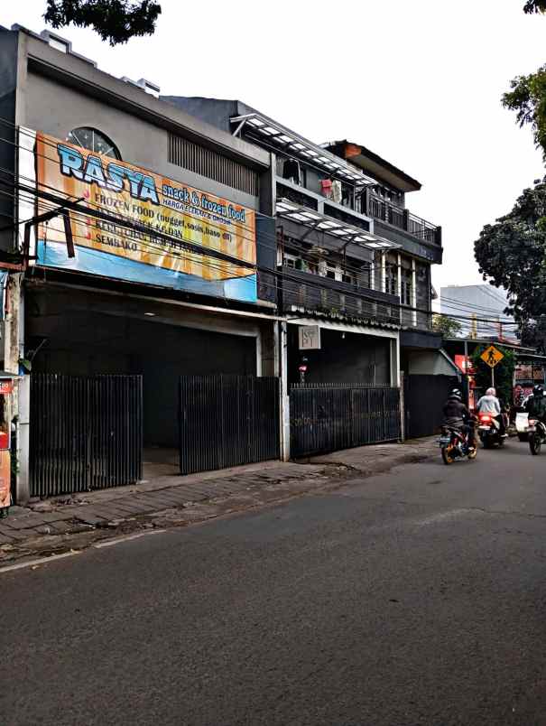 dijual ruko gudang kantor sarijadi