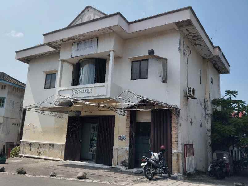 dijual ruko gudang kantor setabelan banjarsari surakarta