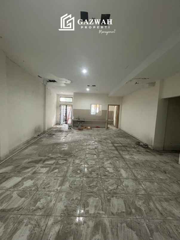 dijual ruko lokasi strategis sangat cocok untuk usaha