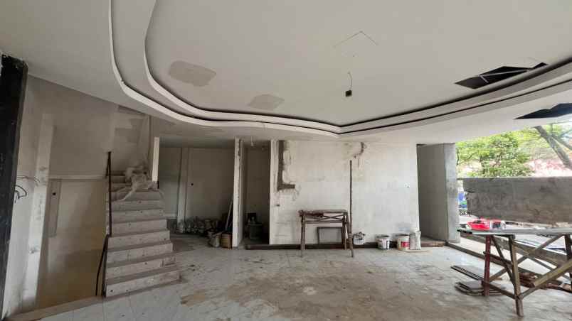dijual ruko lokasi strategis wr soepratman kota malang