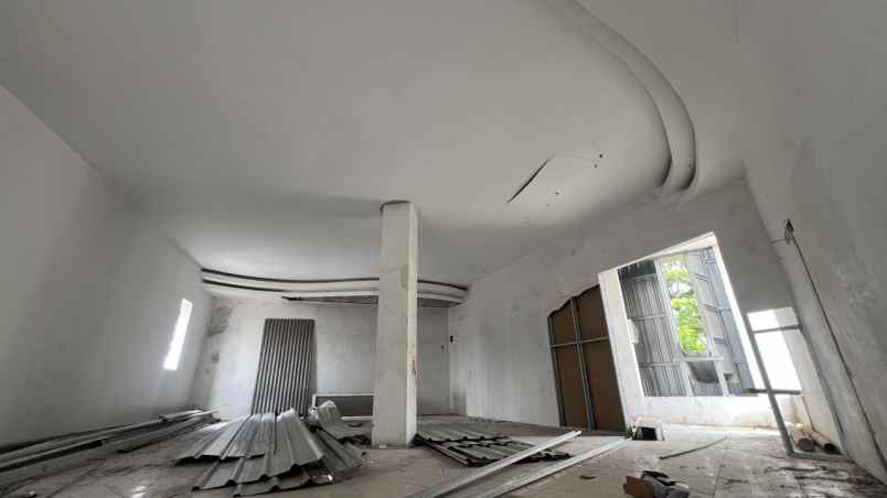 dijual ruko lokasi strategis wr soepratman kota malang