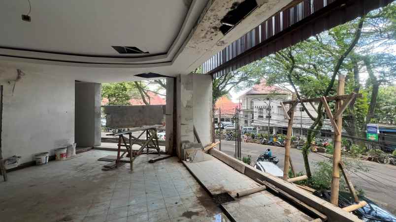 dijual ruko lokasi strategis wr soepratman kota malang