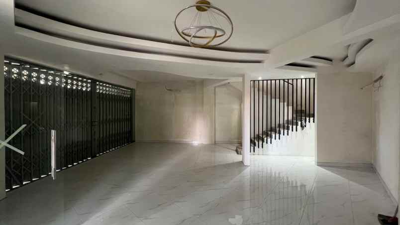 dijual ruko lokasi strategis wr soepratman kota malang