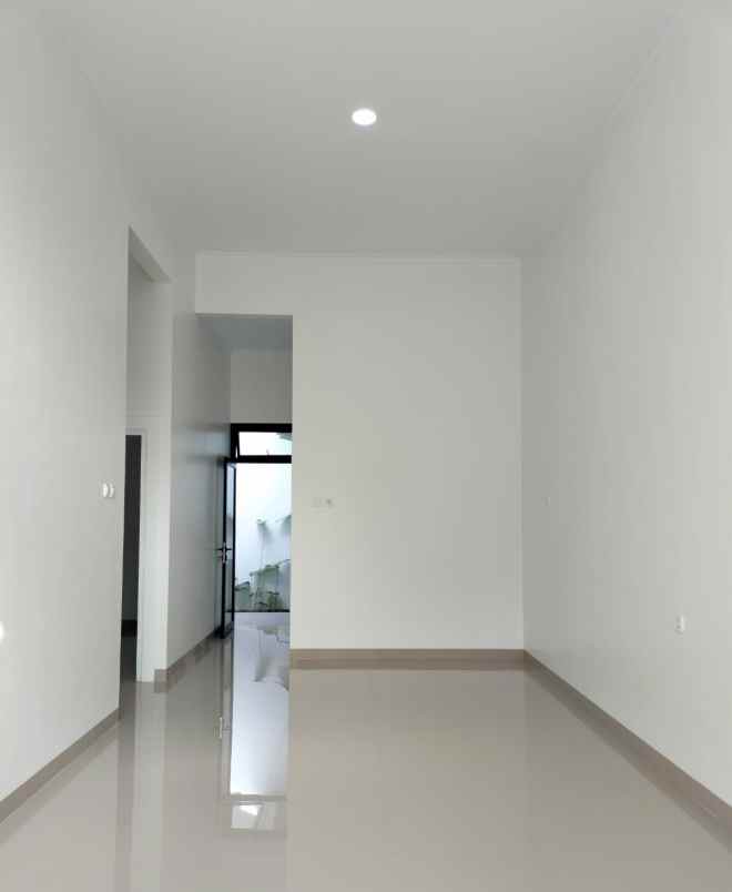 dijual rumah 1 km dawet ringin