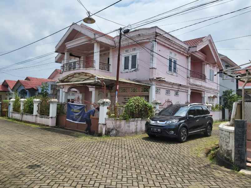 dijual rumah 2 lanta seharga rp 1m di pontianak