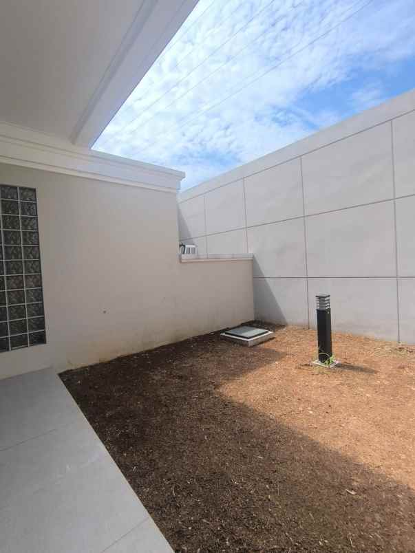 dijual rumah american clasik di podomoro park bandung