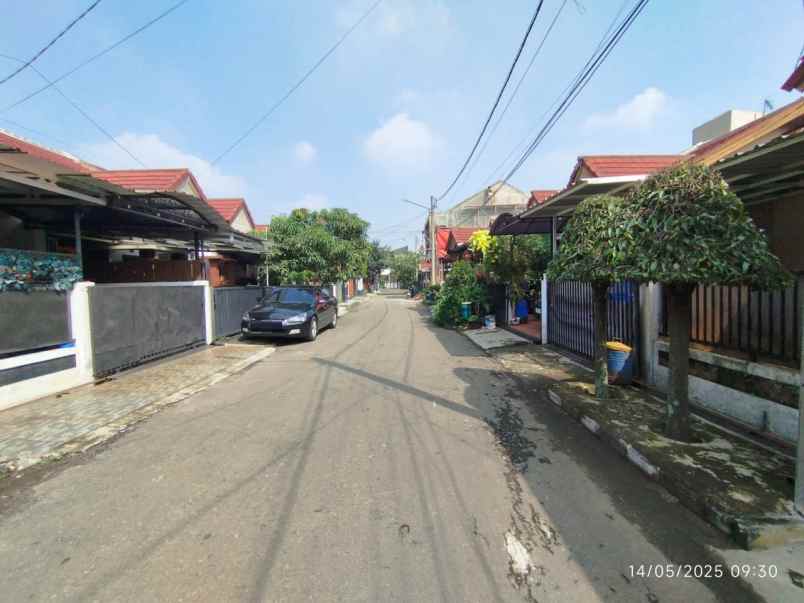 dijual rumah antapani