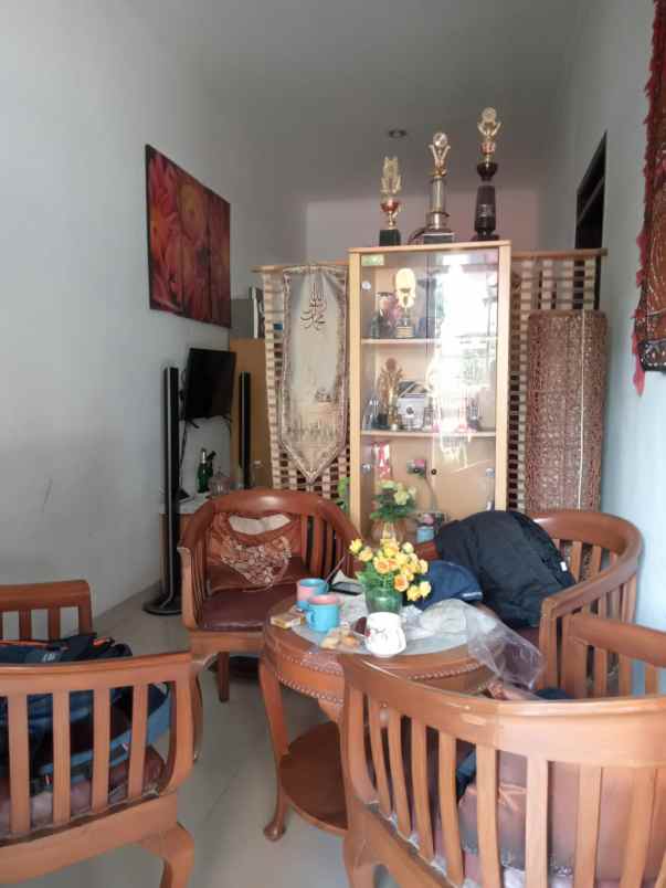 dijual rumah arcamanik
