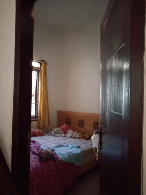 dijual rumah arcamanik