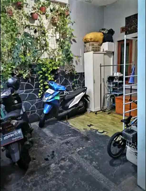 dijual rumah arcamanik