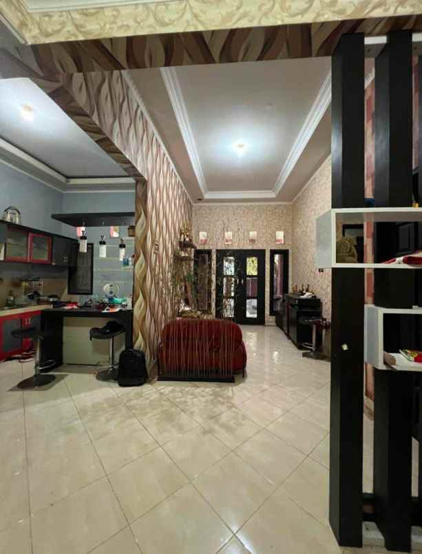 dijual rumah babatan pilang