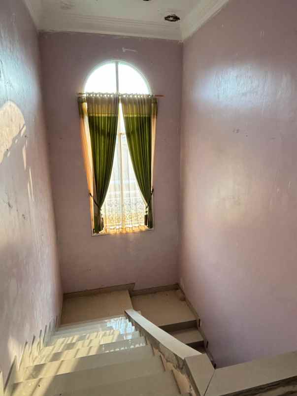 dijual rumah bagus strategis di bukit golf sentul