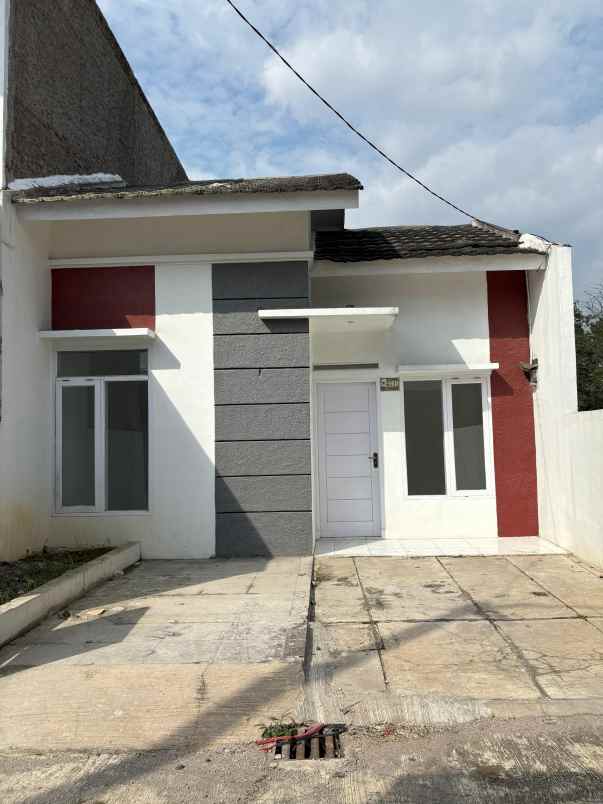 dijual rumah banjaran