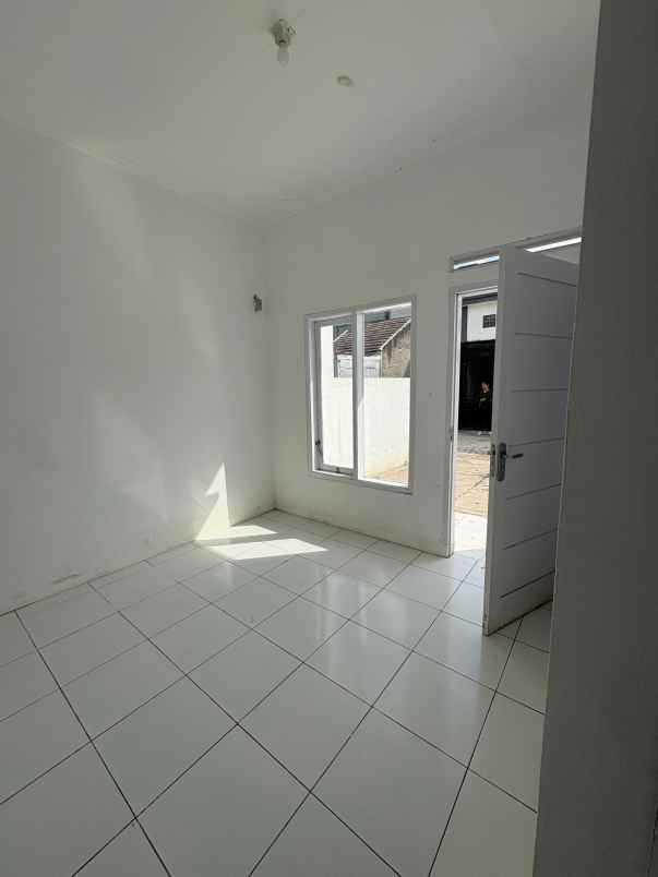 dijual rumah banjaran