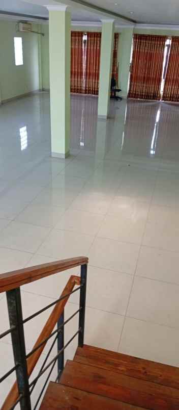 dijual rumah baros