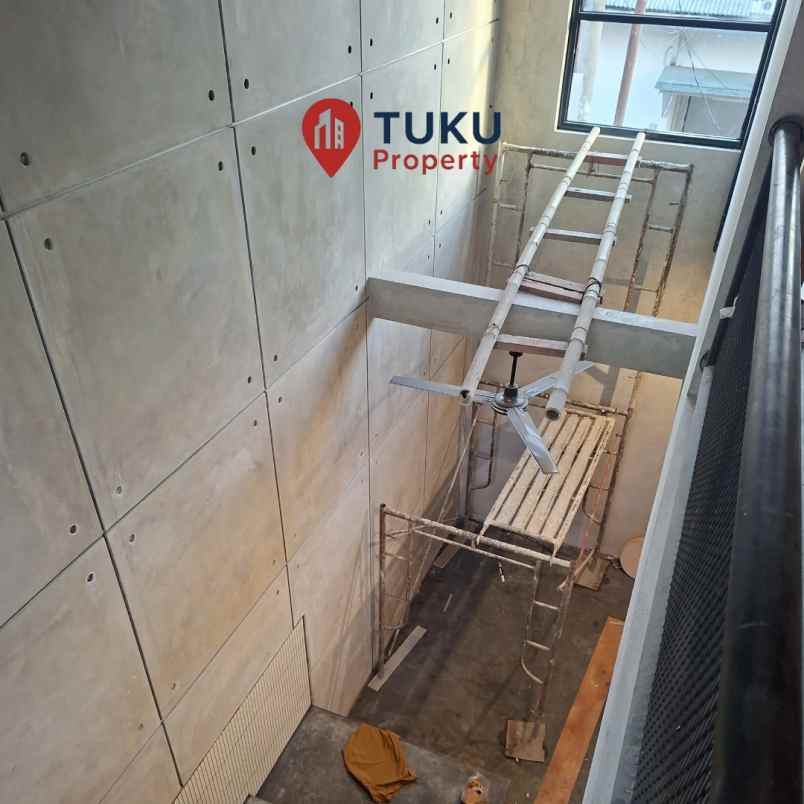 dijual rumah baru elegan di bsd nusa loka