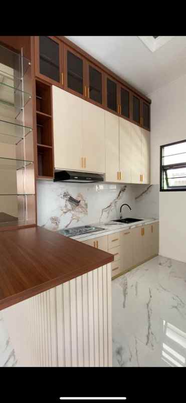 dijual rumah baru hook lokasi oma campus dau malang