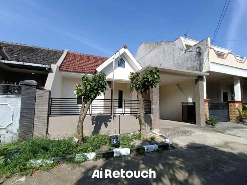 dijual rumah baru lokasi sawojajar 2 malang