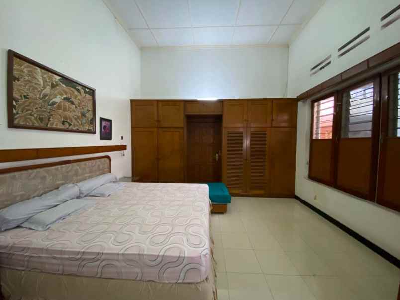 dijual rumah bengawan