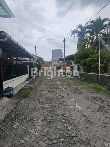 dijual rumah besuki